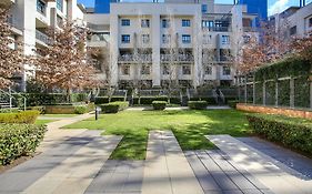 Melrose Arch Luxury Apartment - With Generator